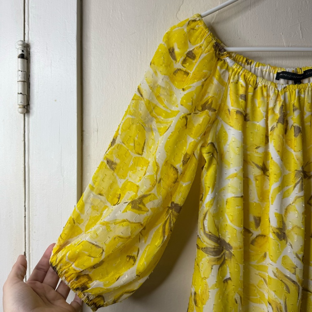 White House Black Market Yellow Floral Metallic Blouse - Picture 2 of 5